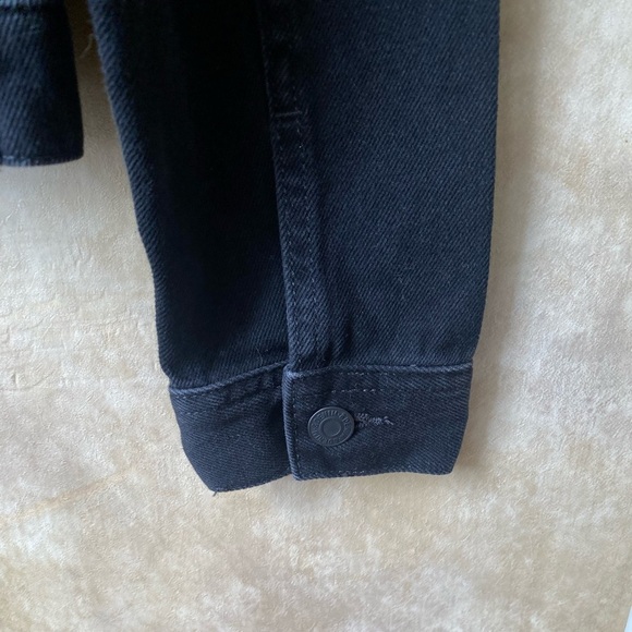 NWT 2019 H&M x Posty Co. Printed Silhouette Black Denim Jacket - Picture 7 of 7